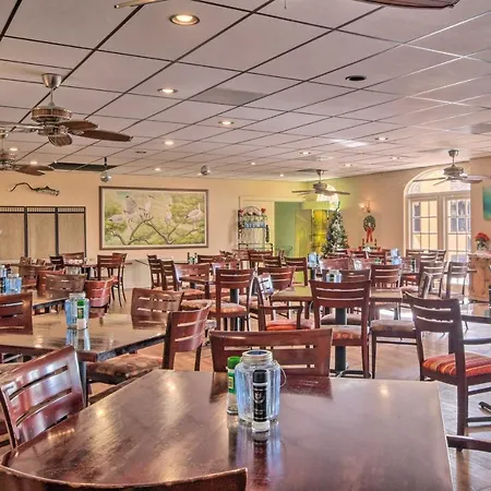 Naples Studio With Screened Patio And Resort Amenities